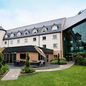 Hotel Rear - Drayton Manor Resort